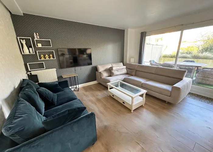 Apartment Proche Et Ile De Re La Rochelle (Charente-Maritime)