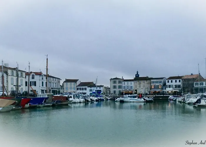 Proche Et Ile De Re La Rochelle (Charente-Maritime)